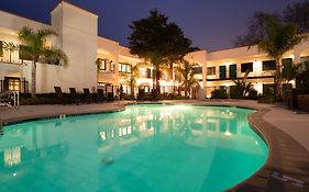 Oxford Suites Pismo Beach